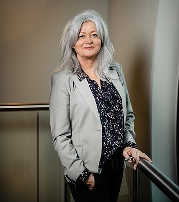 Andrea van de Velde 2 - 360x405px